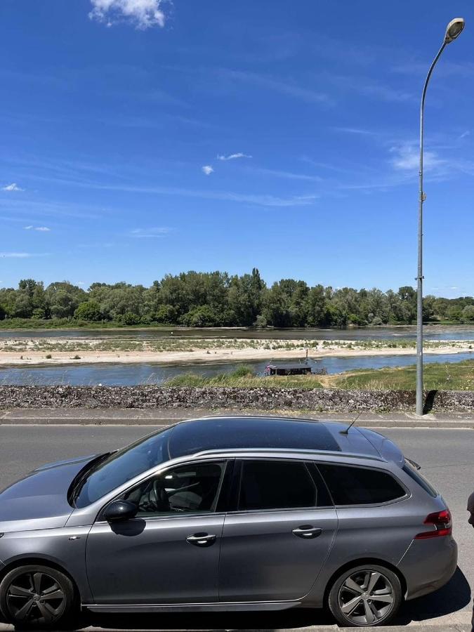 Gite Les Pieds Dans L'Eau Apartment Chaumont-sur-Loire Luaran gambar